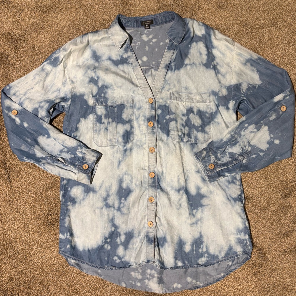 Stylish Blue and White Acid Wash Tie-Dye Button Down Shirt
